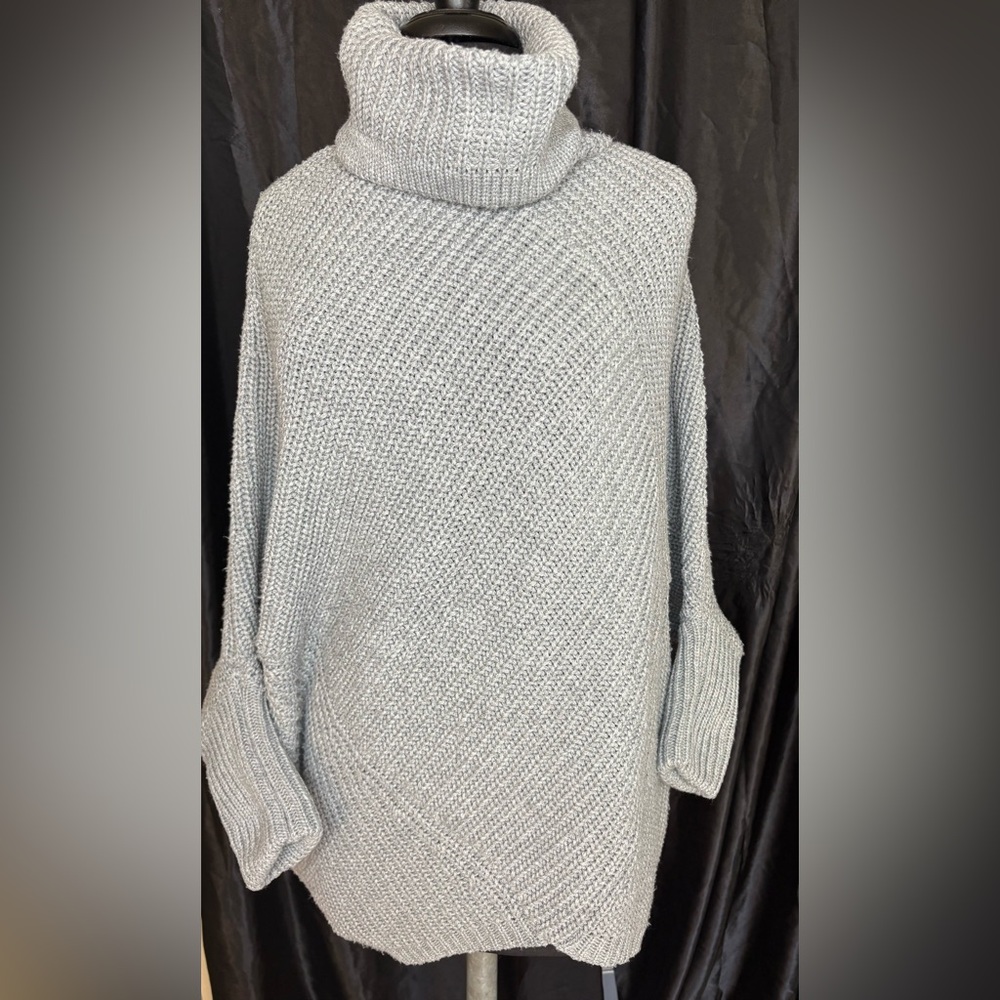 John + Jenn Gray Turtleneck Knit Poncho Sweater XS/S